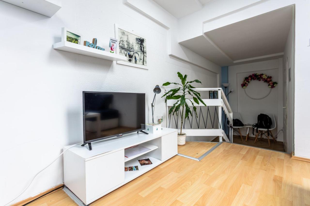Sb Centar Apartmani Nis Exterior photo