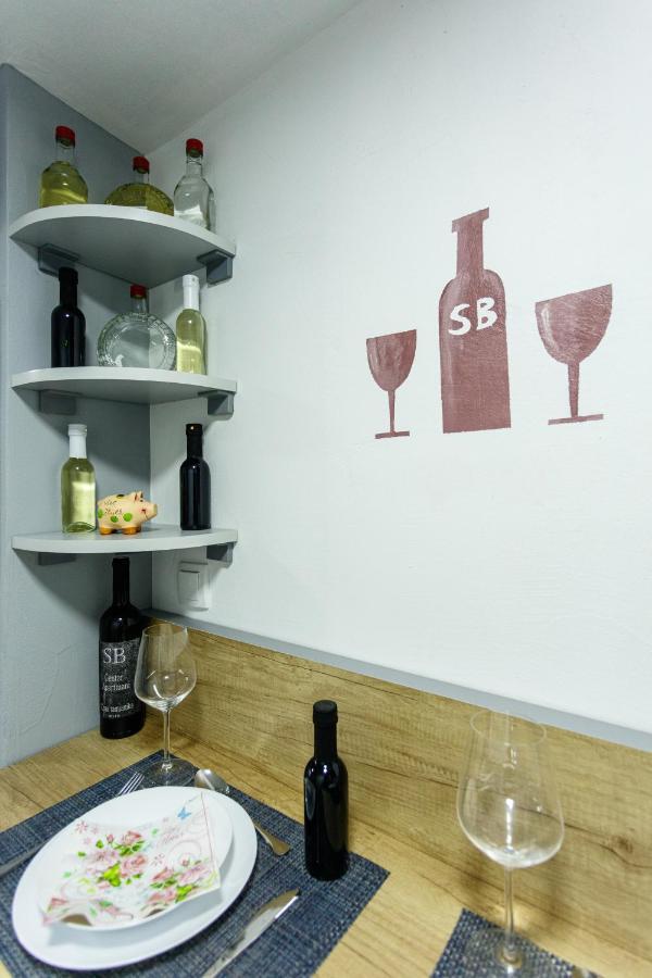 Sb Centar Apartmani Nis Exterior photo