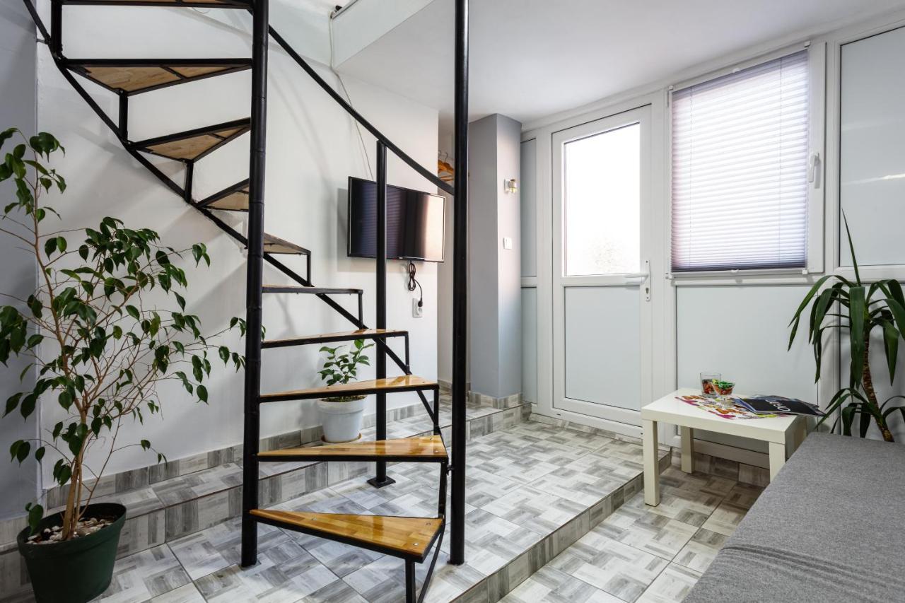 Sb Centar Apartmani Nis Exterior photo